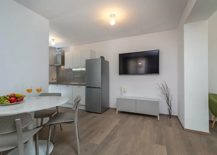 Flora Apartment Trogir